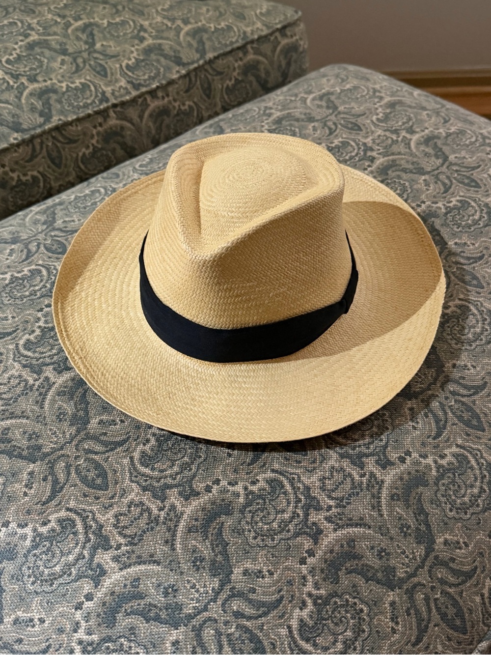 Straw Fedora Hat with Black Band - Classic Summer Style